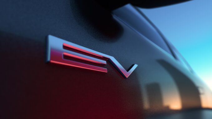 Mitsubishi gör elbil av Eclipse Cross med teknik från Renault